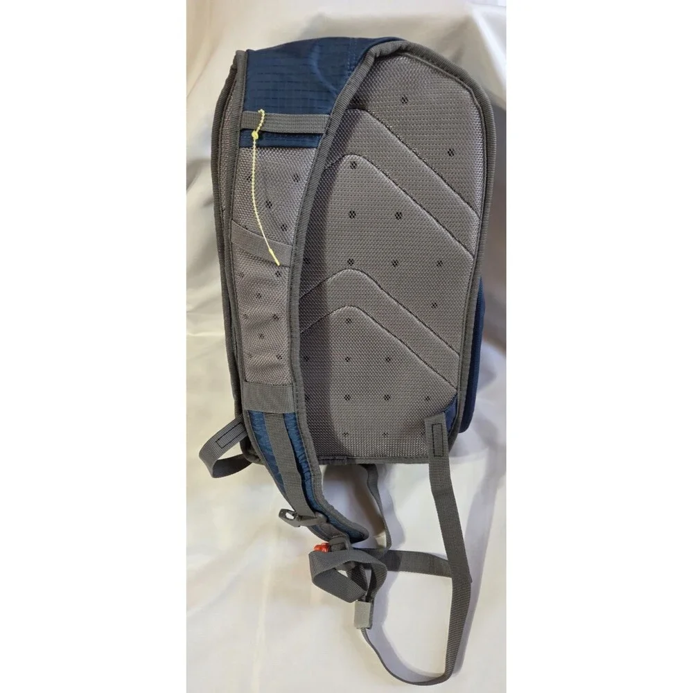 Vanguard Sedona 34 DSLR Sling Bag (Blue)